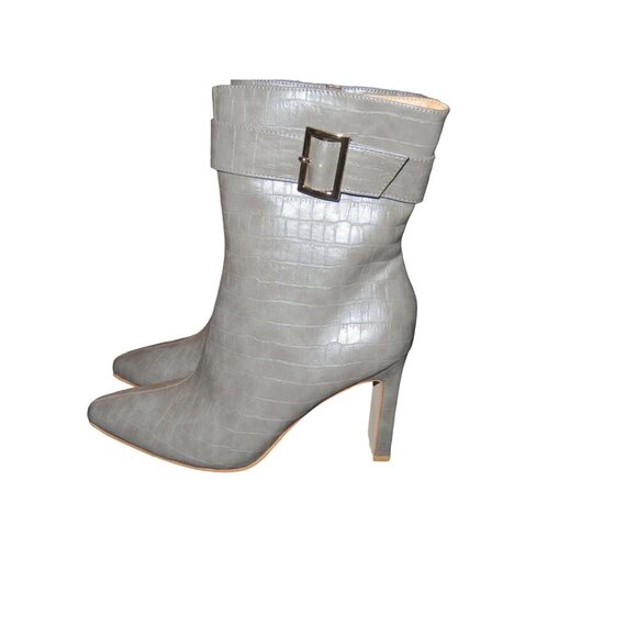 Journee Collection Elanie Croc Embossed Vegan Leather Heeled Boots size 9 - Picture 1 of 11